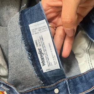 Vintage wrangler straight leg jeans approx size 10